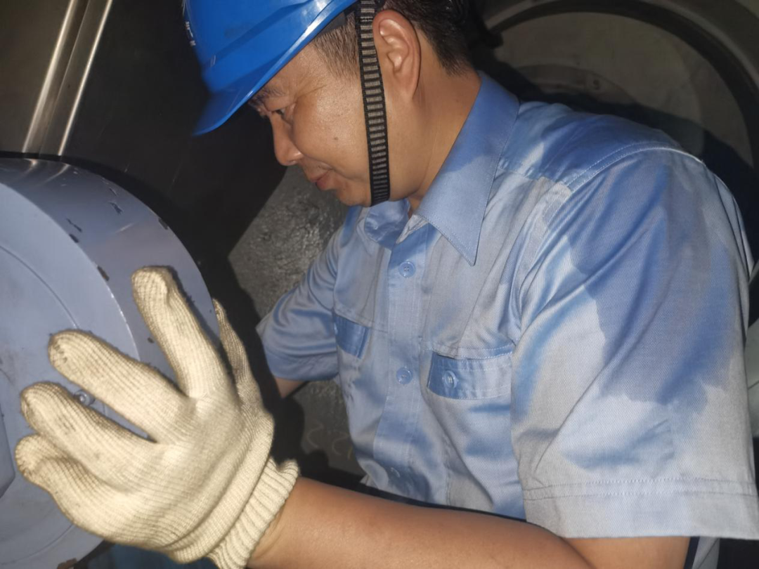 130932B9B9EB93CB98180944842_F8053A08_CA9B8