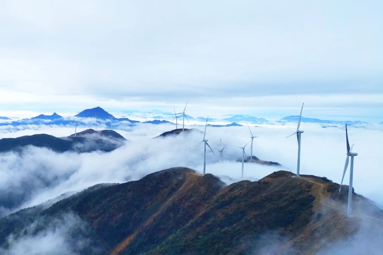 B9E813F8357ECBF2F177C2C8602_CC70B4C3_13D10