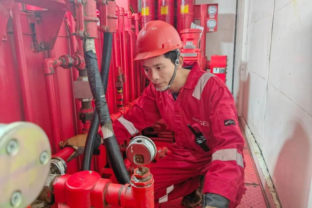 9F34DC2AB50C62407E35725324F_300989DF_14825