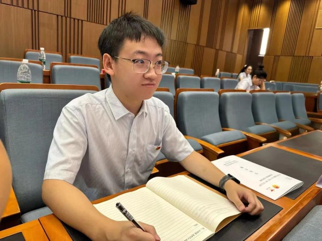 2912D7E925AFEB0302FA17B921D_E2FF5F37_179AF