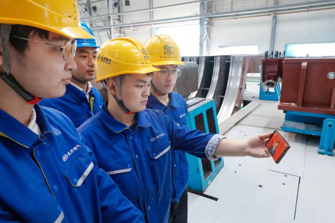 5051B15C7B1FFC2FE3A2FE82530_044E791C_17EAD