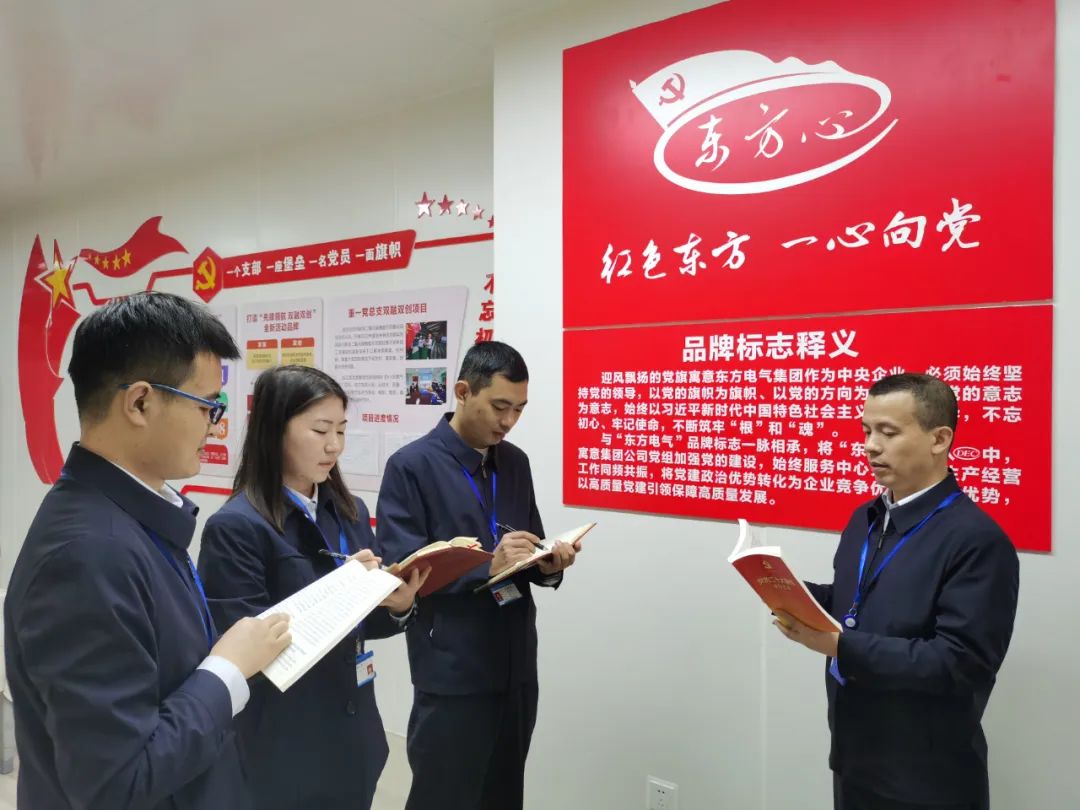 9002E1235A4A2A97F6B141A5302_05E31E14_1A732