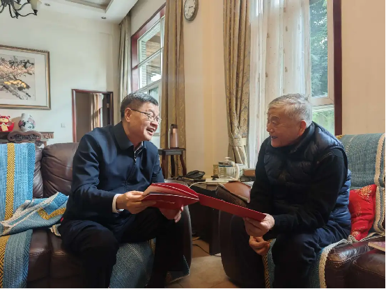 E93F3E30ED48C8A2A63F3F3FB06_D9ABA521_E18C0