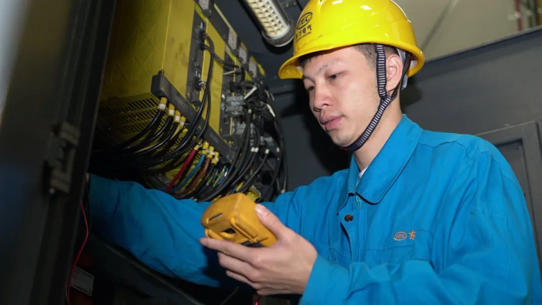 A7C6A686F0516287364F1B3C786_7968E150_107B9