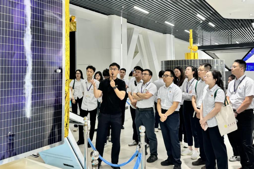 16F51A6F596B7A5B8F8C003F8C4_79C4C649_20102